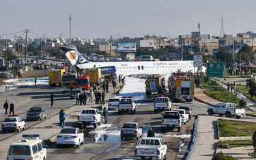 Iran: Odrzutowiec wylądował na ruchliwej ulicy