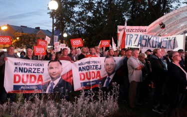 Frekwencja zwolenników prezydenta Andrzeja Dudy w Końskich, nie powalała