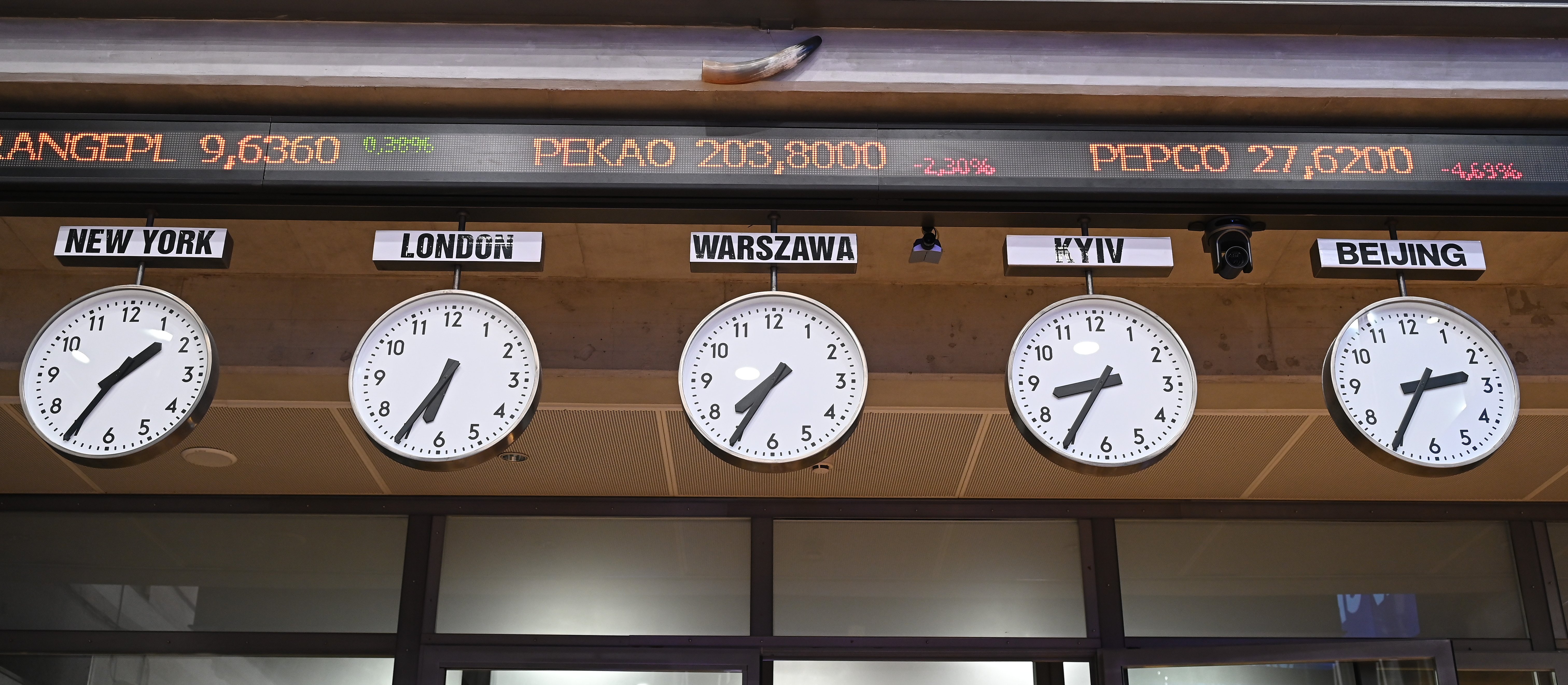 Jutro ostatnia „podatkowa“ sesja na giełdzie. Jak ją wykorzystać?