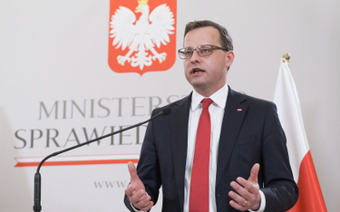 Wiceminister sprawiedliwości z Solidarnej Polski przekonuje o „zdradzie narodowej” Donalda Tuska i opozycji