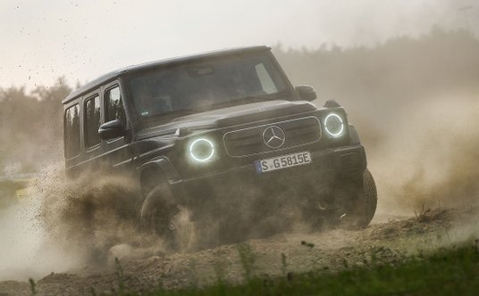 Mercedes G580