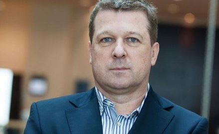 Krzysztof Bajołek uważa, że otwarcie sklepów w galeriach nie odbierze spółce tego, co dała jej epide