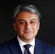 Luca de Meo pokieruje grupą towarów luksusowych Kering