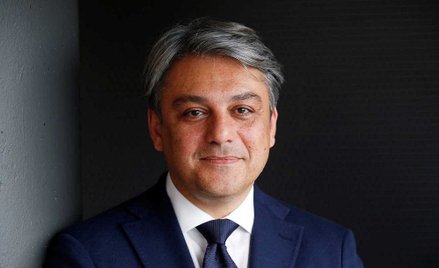 Luca de Meo pokieruje grupą towarów luksusowych Kering