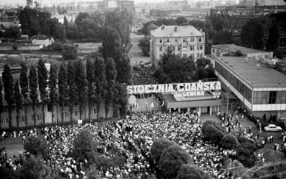 Solidarność w Google Arts & Culture