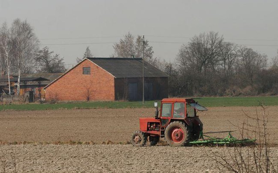 Zwrot akcyzy dla rolników wzrośnie do 1 zł za litr