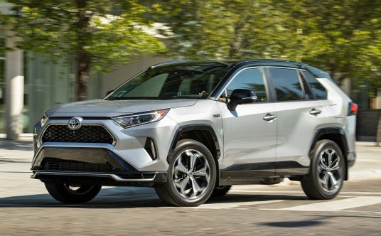 Miejsce 1. Toyota RAV4 - sprzedaż w USA w 2024 roku - 475,193 egz.