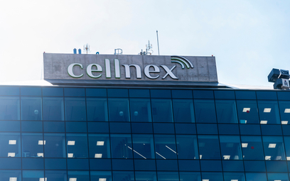 Cellnex niespiesznie łączy sieci Plusa i Playa