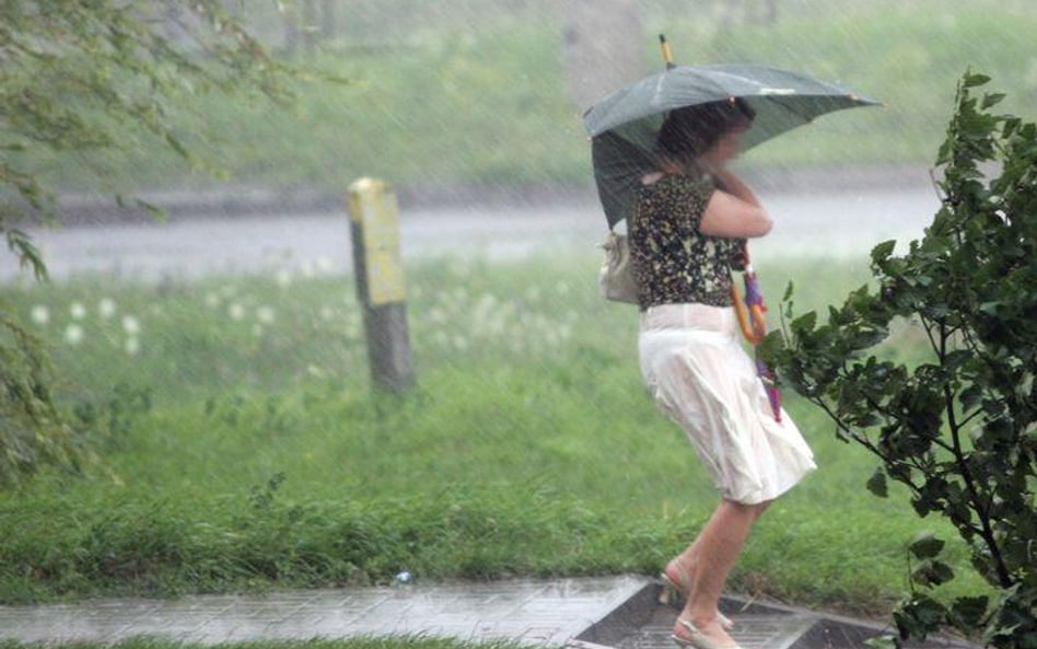 Przez całą Polskę przechodzą gwałtowne nawałnice