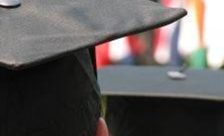 Studencji prawa badają problem arbitrażu