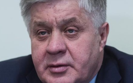 Krzysztof Jurgiel, minister rolnictwa 20,5 (-2); 37,7 (-3,3)