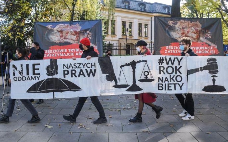 Decyzja TK w sprawie aborcji