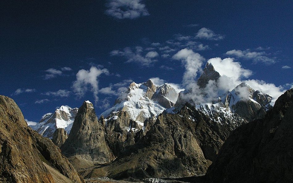 Karakorum: Urwał się kontakt z rosyjskim himalaistą