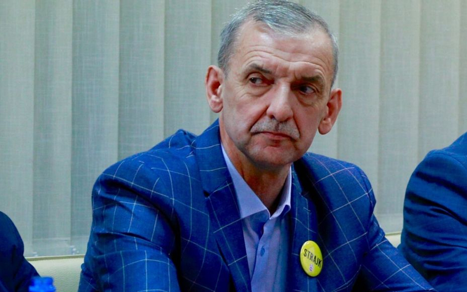 Związki: Świąteczna propozycja rządu: wzrost pensum i zwolnienia