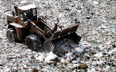 Ponad tysiąc ton nielegalnych śmieci z Wielkiej Brytanii