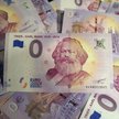 Banknot z Karolem Marksem rozchodzi się jak ciepłe bułeczki