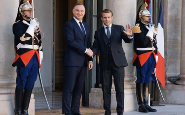 „Uzbierało się wiele spraw, trzeba je omówić osobiście”. Prezydenci Macron i Duda w środę w Paryżu