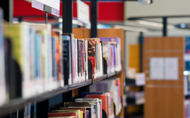 Samorządy inwestują w unowocześnianie bibliotek