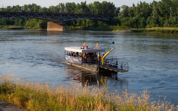 Od 15 lipca promy Warszawskich Linii Turystycznych, w tym "Pliszka", wracaja do kursowania przez Wis