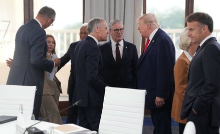 Kanclerz Merz, premier Meloni, przewodniczący RE Antonio Costa, premier Kanady Mark Carney, premierK