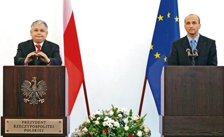 Różnica autorytetów i mocy mandatu. Konferencja prezydenta RP Lecha Kaczyńskiego i premiera Kazimier