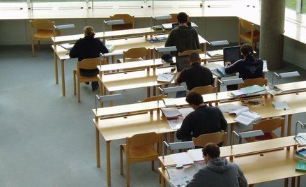 Przy rekrutacji na studia dyskryminowani są maturzyści, którzy nie zdawali matematyki