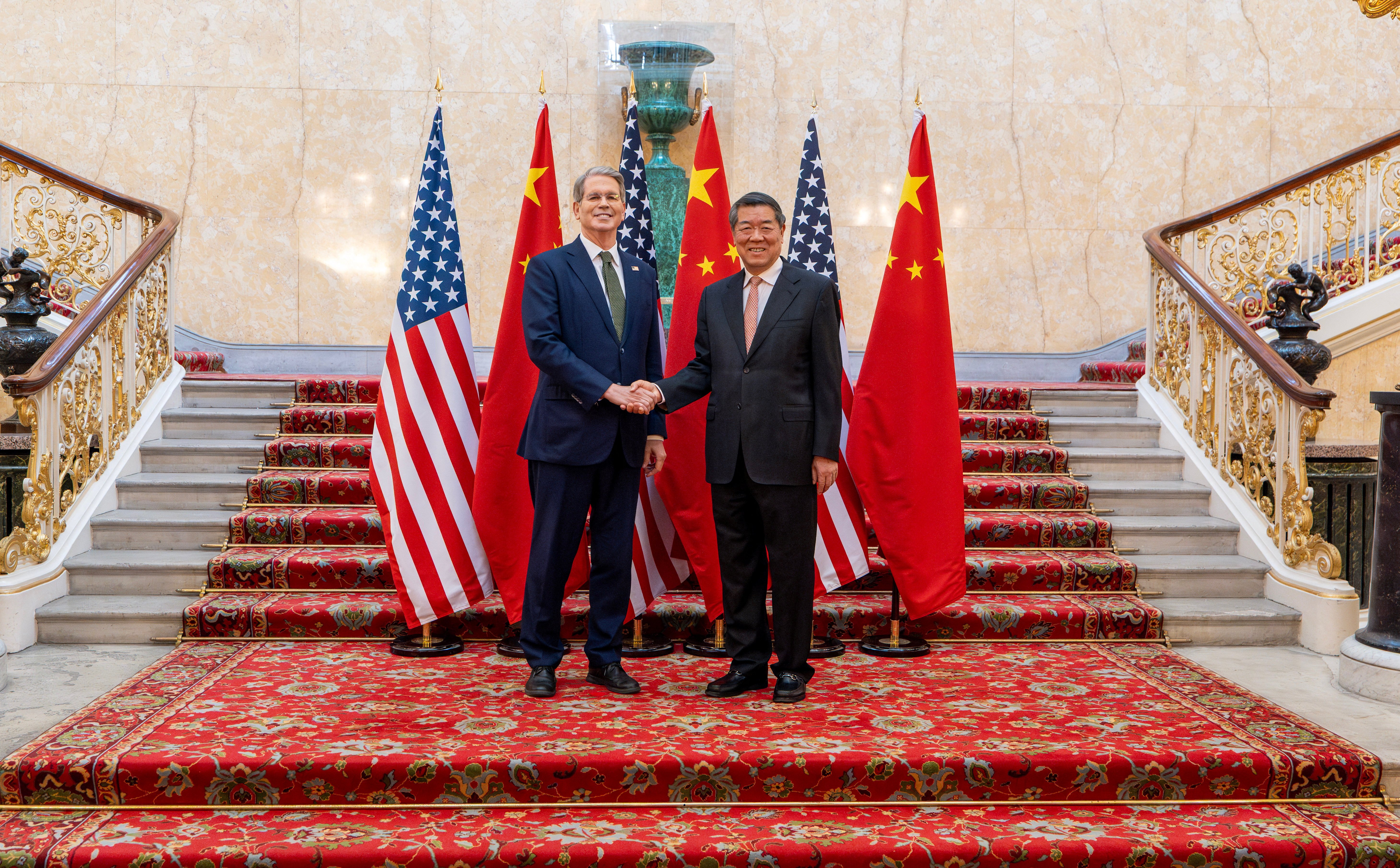 Jest porozumienie USA-Chiny. Widmo wojny handlowej oddalone