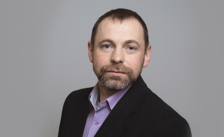 Tomasz Krzyżak o akcji "Różaniec do granic": Autentyczna modlitwa czy katoevent?