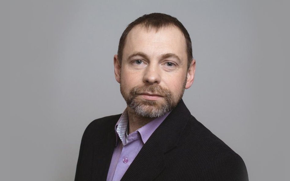 Tomasz Krzyżak o akcji "Różaniec do granic": Autentyczna modlitwa czy katoevent?