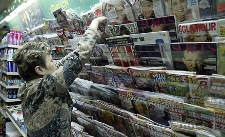 Wydawcy kolorowych magazynów walczą o nowe źródła wpływów