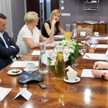 W dyskusji wzięli udział: Marzena Janus, pacjentka, prof. dr hab. Wiesław Jędrzejczak, hematoonkolog