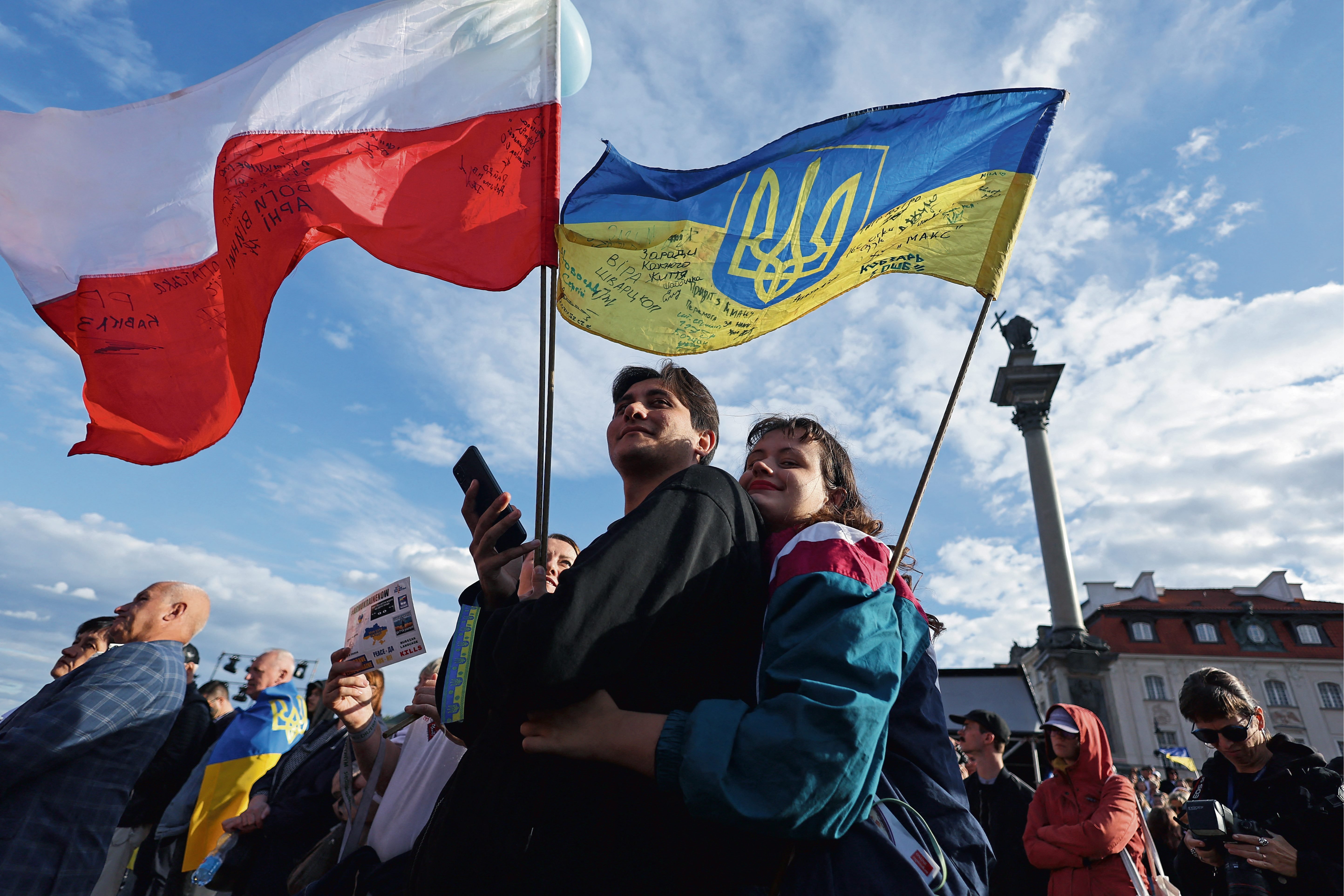 Estera Flieger: Nie oddajmy niepodległości Polski inteligenckim smutasom