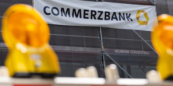Włoski atak na Commerzbank. UniCredit ma niemal połowę głosów, ale Niemcy stawiają opór
