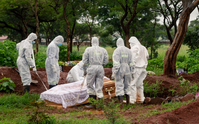 Pogrzeb ofiary Covid-19 w Zimbabwe