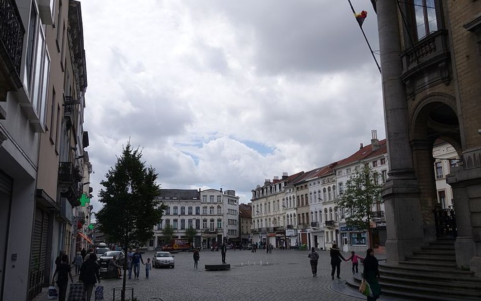 Partia z Belgii: Oddzielmy kobiety od mężczyzn w autobusach