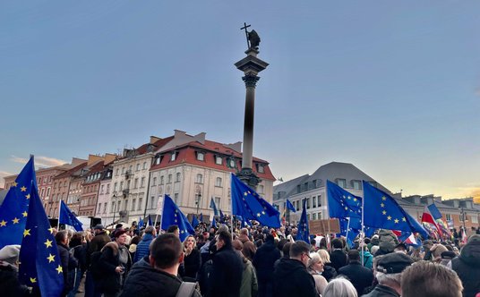 Manifestacja na placu Zamkowym