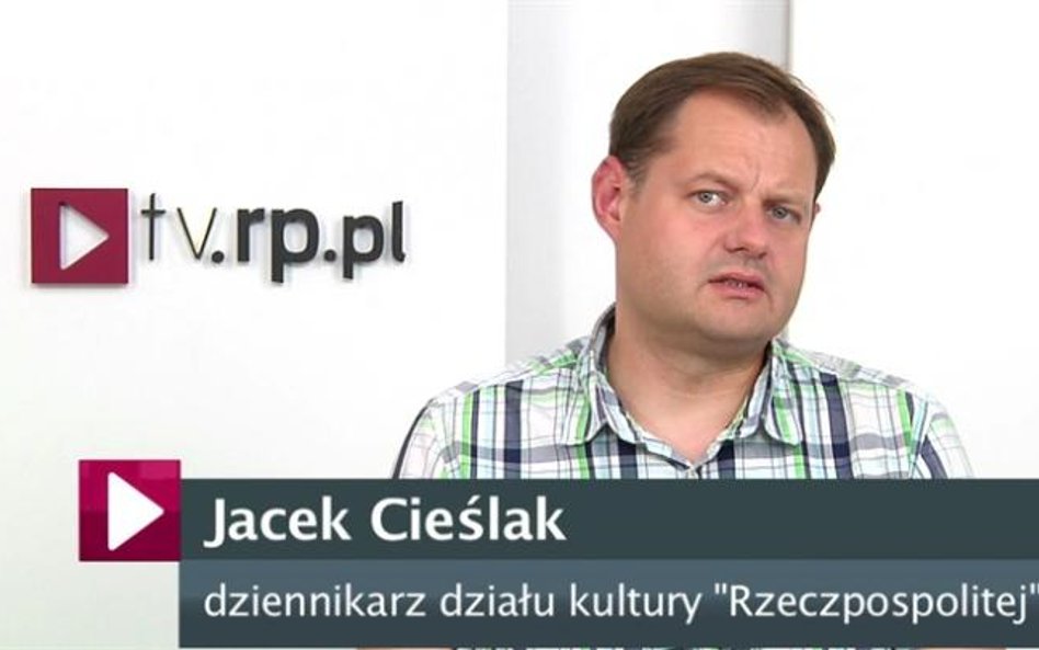Czarny sport na scenie