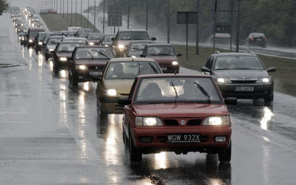 Mniej ofiar dzięki światłom włączonym przez cały dzień