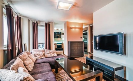 54-metrowe mieszkanie na warszawskiej Pradze-Południe można wynająć za 2,7 tys. zł.