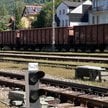 Śląskie: Cztery lata więzienia dla mężczyzny, który odczepił wagon pociągu