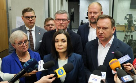 Członkowie komisji ds. Pegasusa