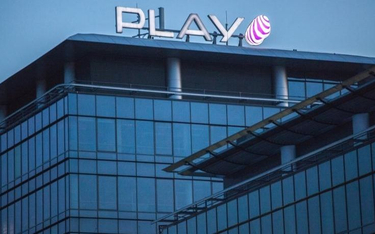 Prospekt Play Communications opublikowany: połowa firmy na GPW