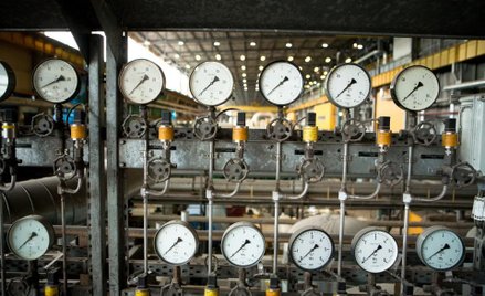 Enea prawie 400 mln zł pod kreską w 2015 r.