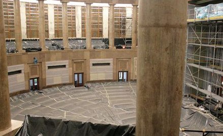 PO zyskuje w sondażu, PiS traci