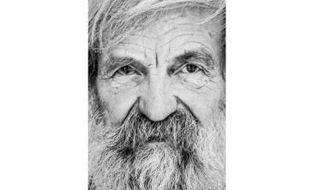 Według relacji firmy podróżniczej Aleksandrowi Dobie proponowano, żeby przerwał wyprawę. Odpowiedzia