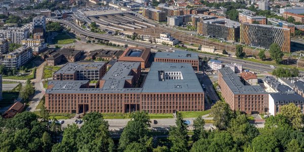 W regionach firmy wracają do biur. Chcą pracować w nowoczesnych budynkach