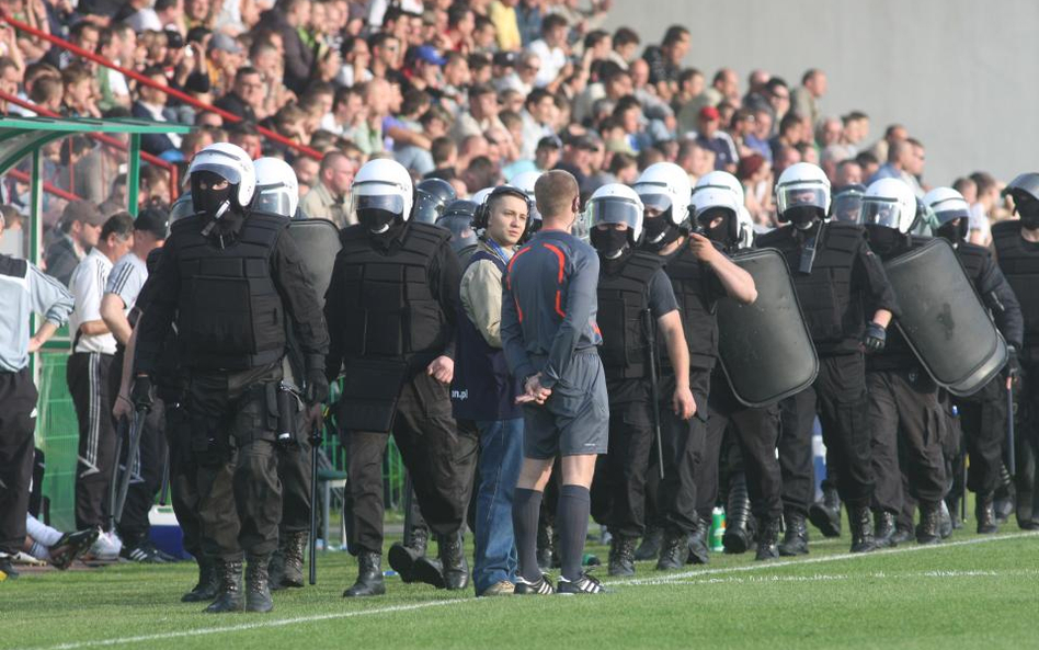 Policja wydaje 30 mln zł rocznie na...