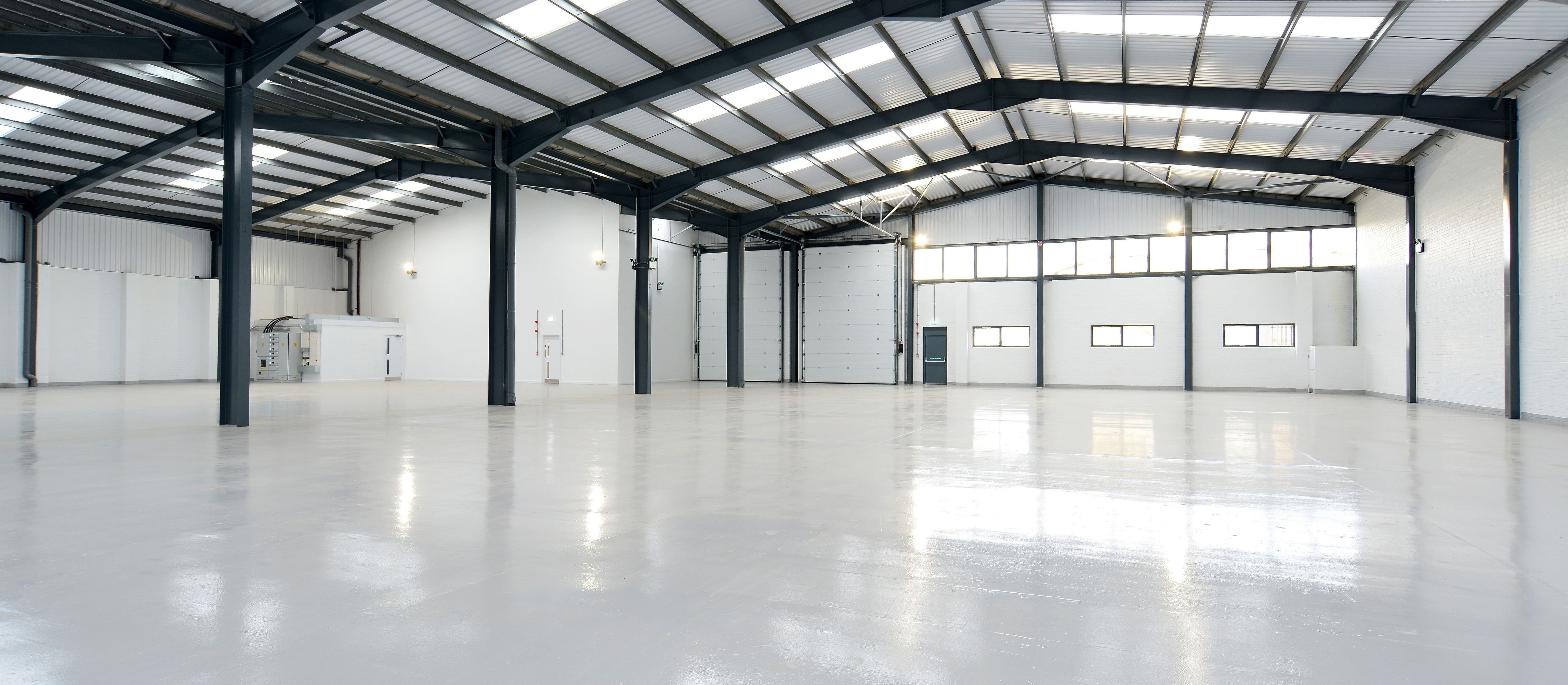 Jak sprzedać firmową nieruchomość bez PIT?