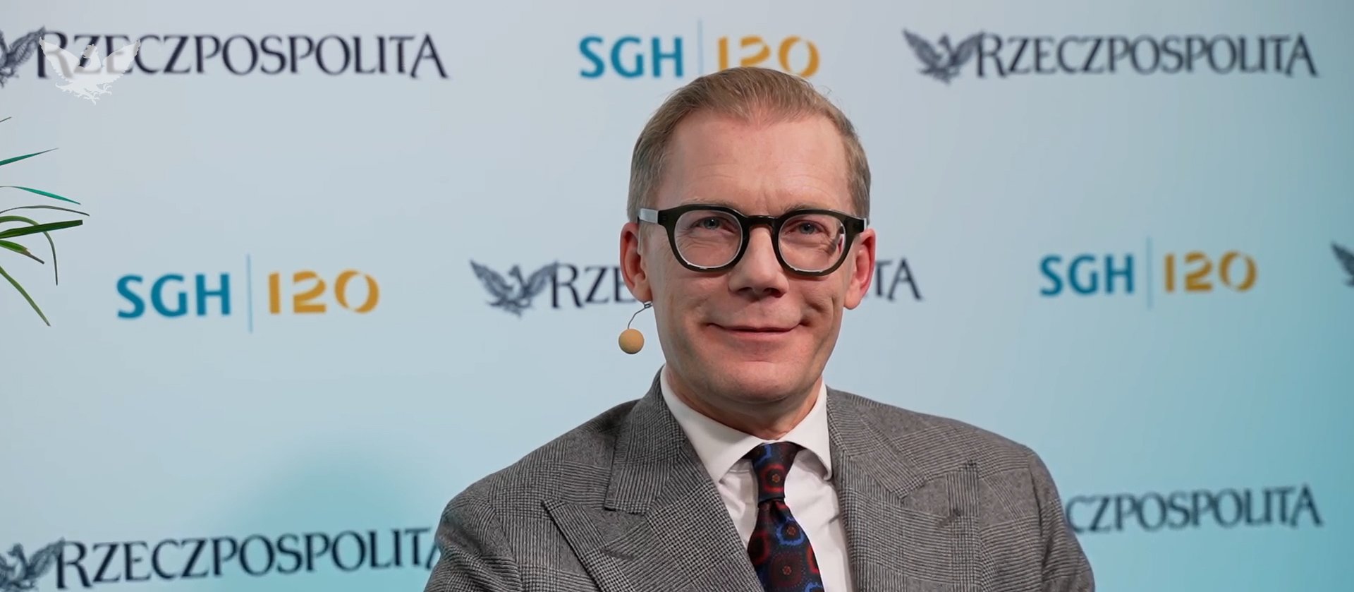 Angner: ekonomia może rozwiązać rzeczywiste problemy świata | OEES 2025