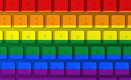„Strefa wolna od LGBT" na adwokackich kontach na Facebooku